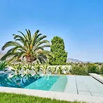 Willa Sea Gardens