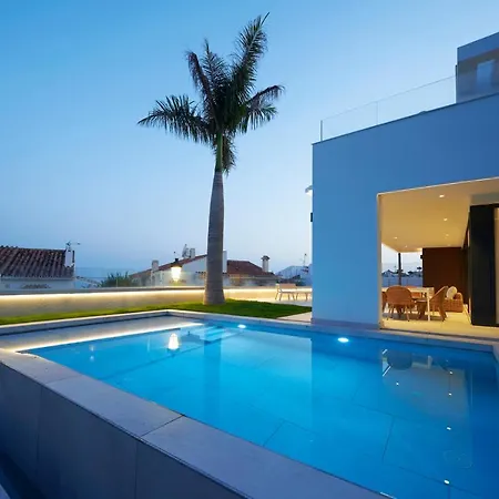 Sea Gardens Villa