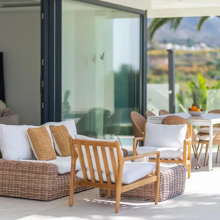 Sea Gardens Вилла *