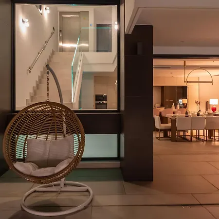 Sea Gardens Вилла Нерха